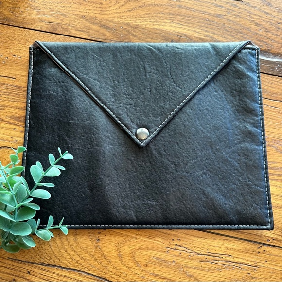 KMS Handbags - Kms California faux leather cosmetic bag envelope clutch NWOT
